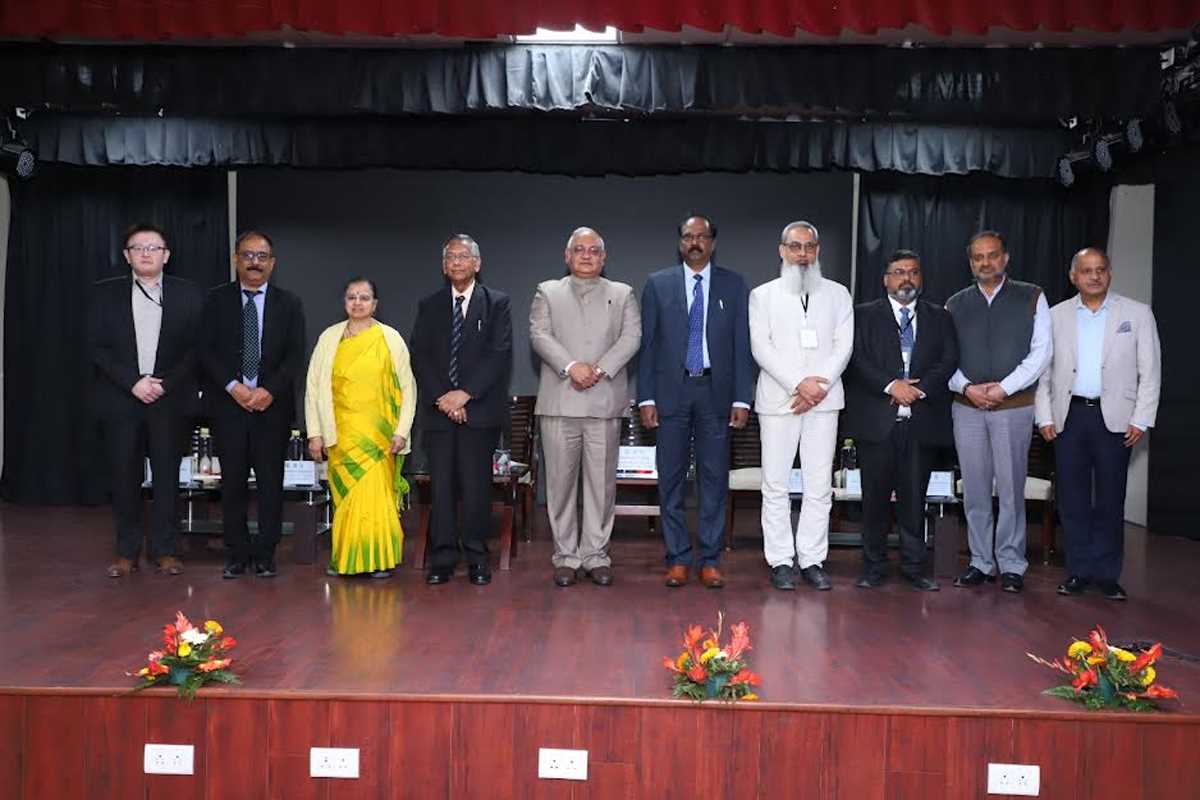 कानून का उद्देश्य कानून के अनुसार न्याय प्रदान करना है-न्यायमूर्ति दिनेश माहेश्वरी कानून का उद्देश्य कानून के अनुसार न्याय प्रदान करना है-न्यायमूर्ति दिनेश माहेश्वरी